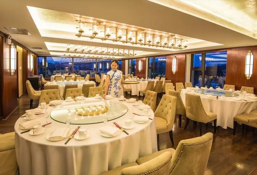 هتل Qingdao Wushengguan Holiday