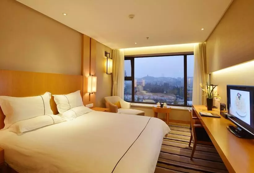 هتل Qingdao Wushengguan Holiday