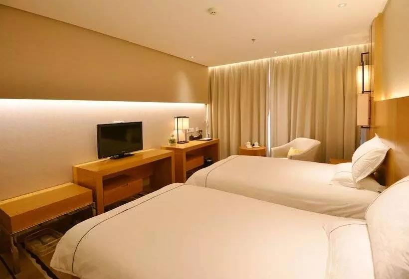 هتل Qingdao Wushengguan Holiday