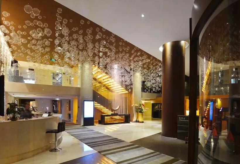 هتل Qingdao Wushengguan Holiday