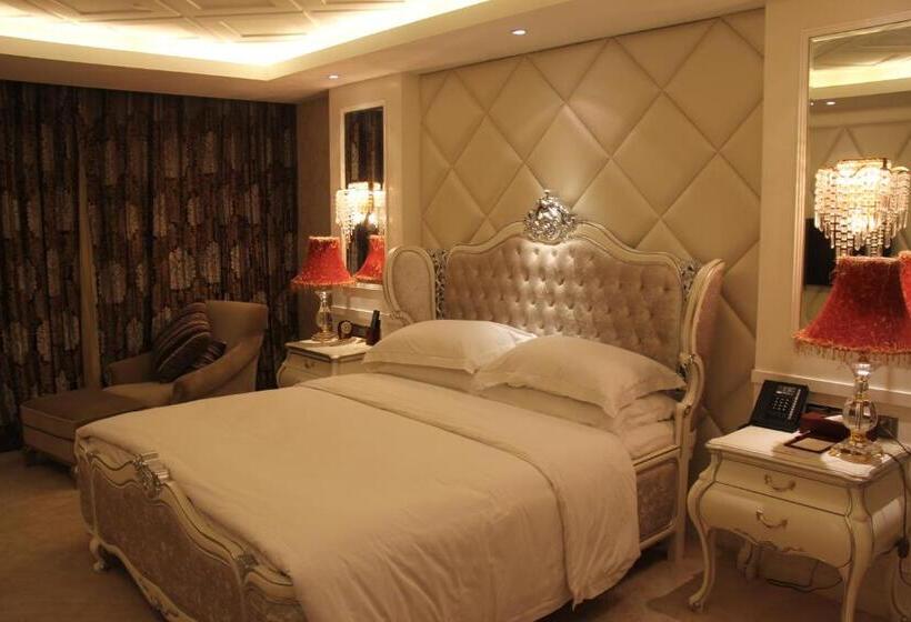 ホテル Ramada Plaza Weifang