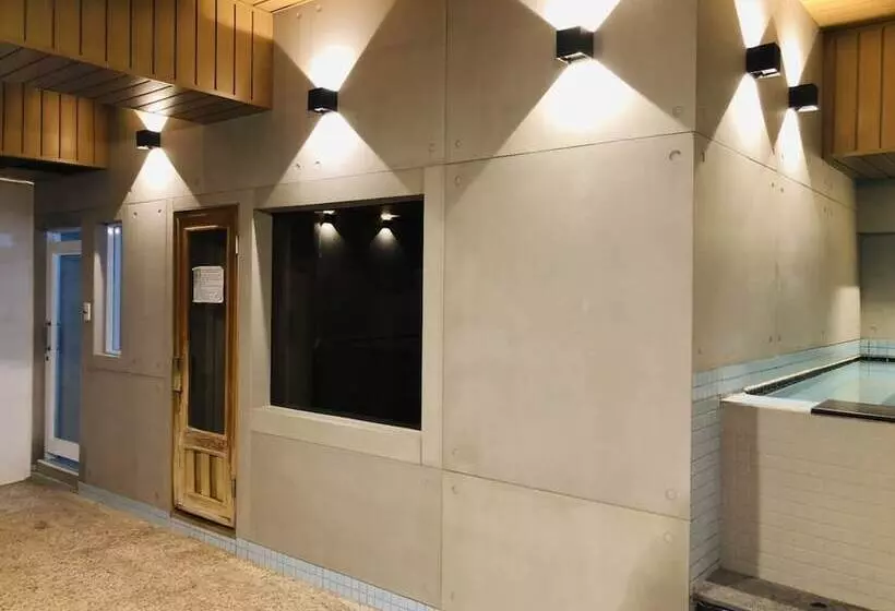 هتل Single Inn Kaohsiung Linsen