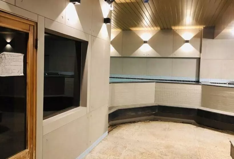 هتل Single Inn Kaohsiung Linsen