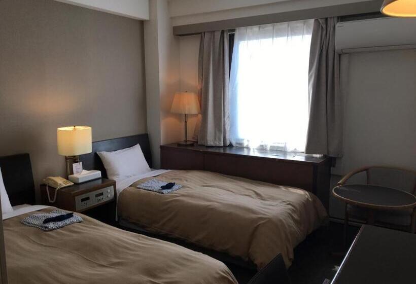 酒店 Kanku Sun Plus Yutaka