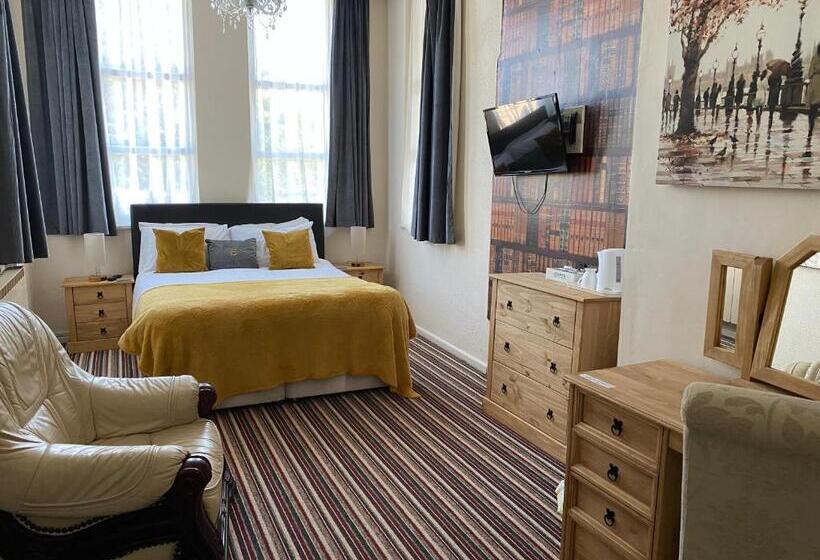 Отель The Wighthill