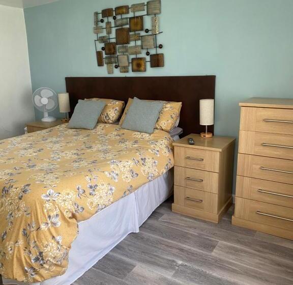 Отель The Wighthill