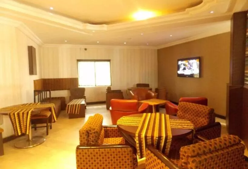 هتل Thornberry Savannah Suite