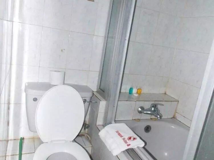 هتل Thornberry Savannah Suite