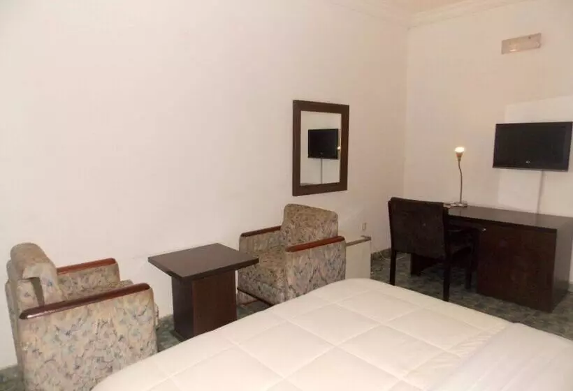 هتل Thornberry Savannah Suite