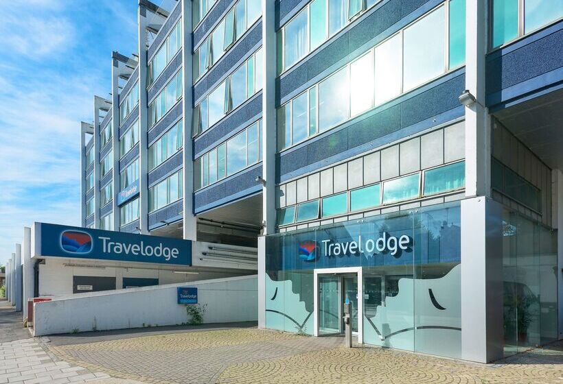 فندق Travelodge London Teddington
