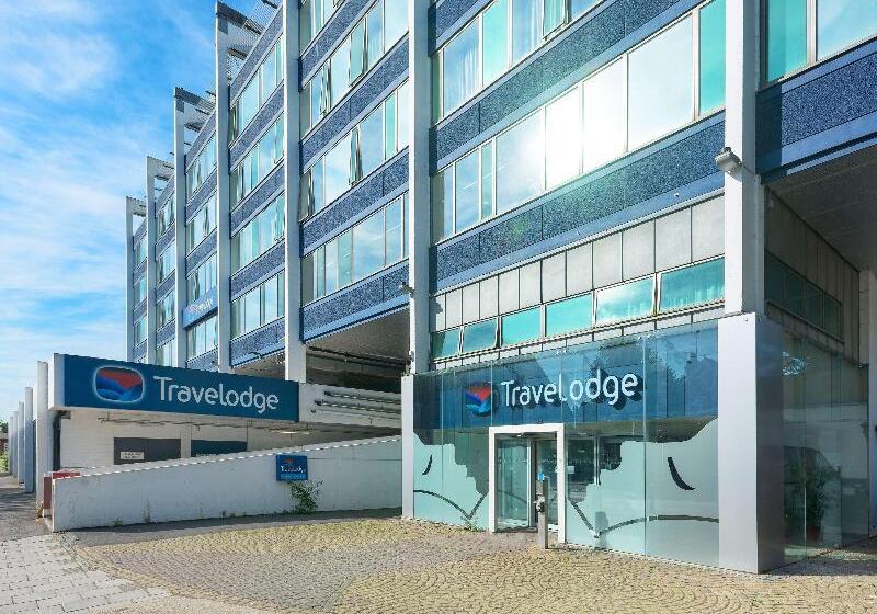 فندق Travelodge London Teddington