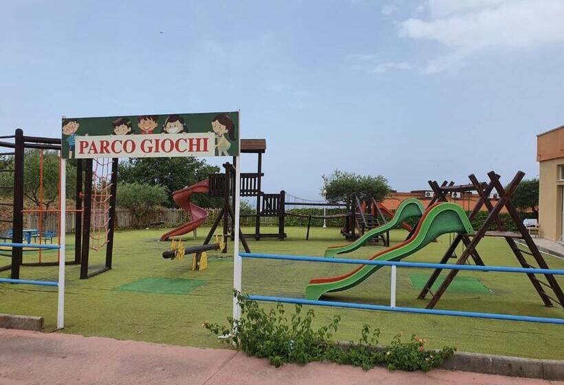 Villaggio Hotel Club La Pace