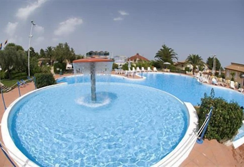 Villaggio Hotel Club La Pace