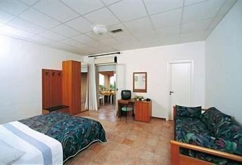 Villaggio Hotel Club La Pace