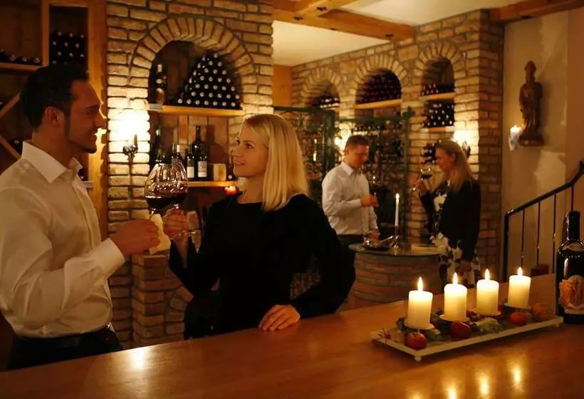 ホテル Wienerwaldhof Rieger