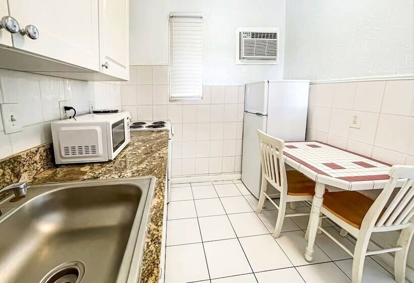 فندق على الطريق Hollywood Beach Hotels