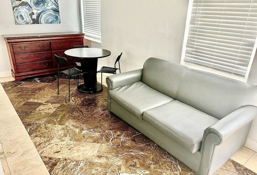 فندق على الطريق Hollywood Beach Hotels