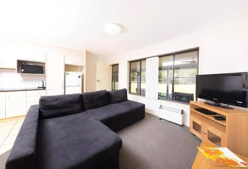 Seashells Beachfront Resort