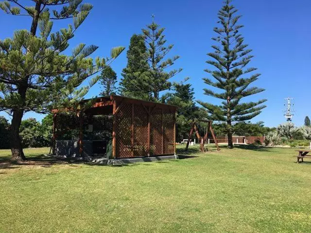 Seashells Beachfront Resort