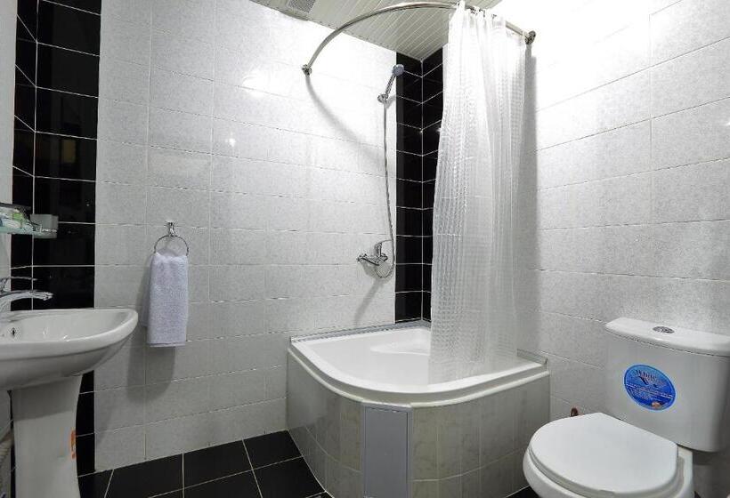 هاستل Seven Seasons