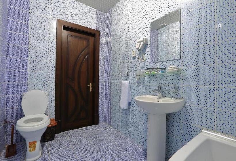 هاستل Seven Seasons