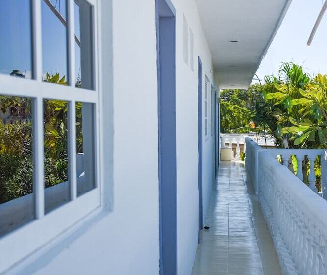 هتل Brisa Del Mar