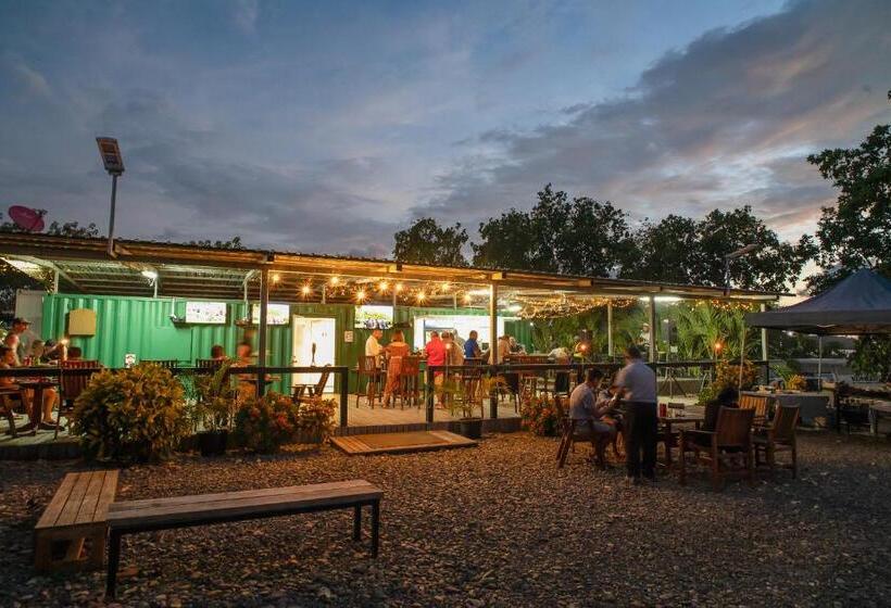 호텔 Green Hills Accommodation Village