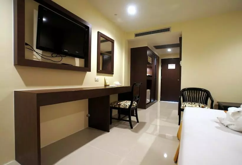 Hotelli Sunset Khaolak Resort