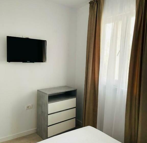 بنسيون Paradox Cantacuzino