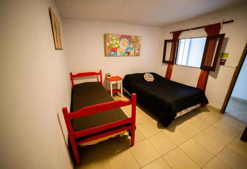 Huaka Hostel