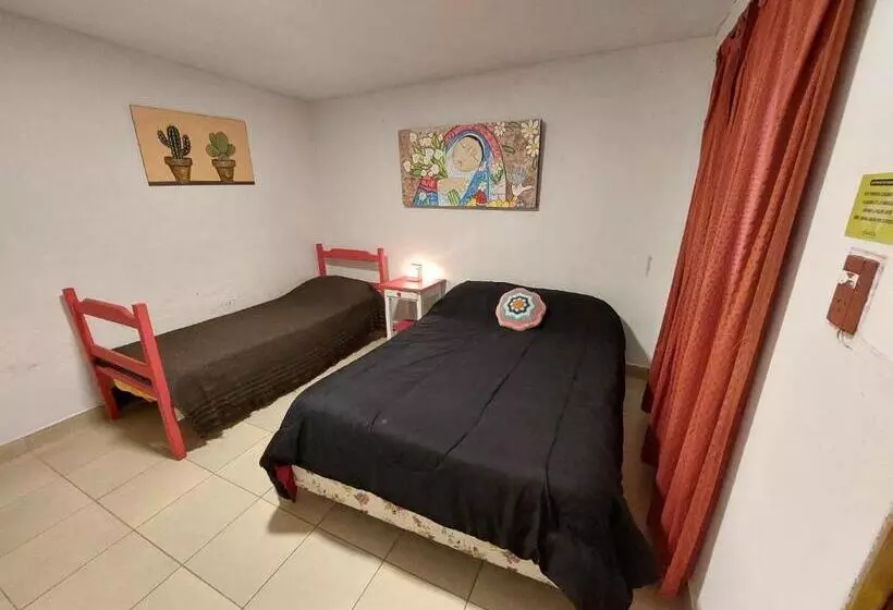 Huaka Hostel
