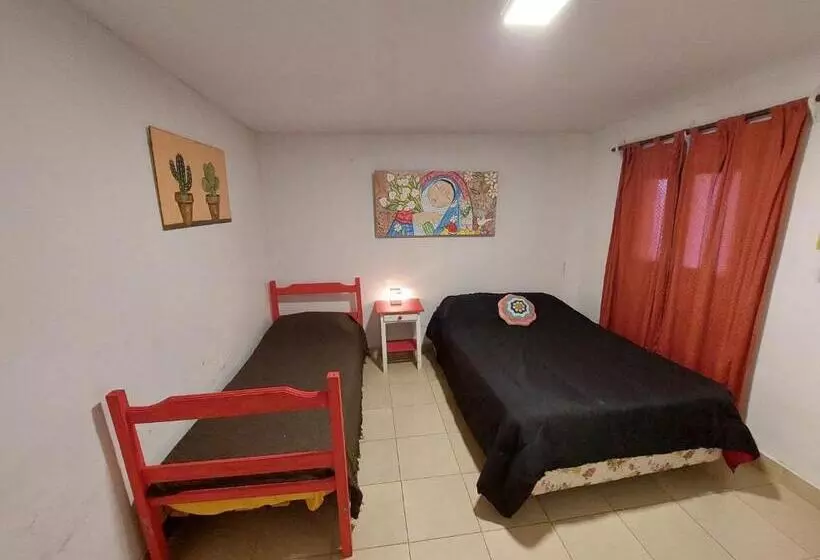 Huaka Hostel