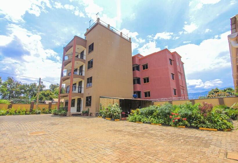 تختخواب و صبحانه Mbale Emperor S Motel