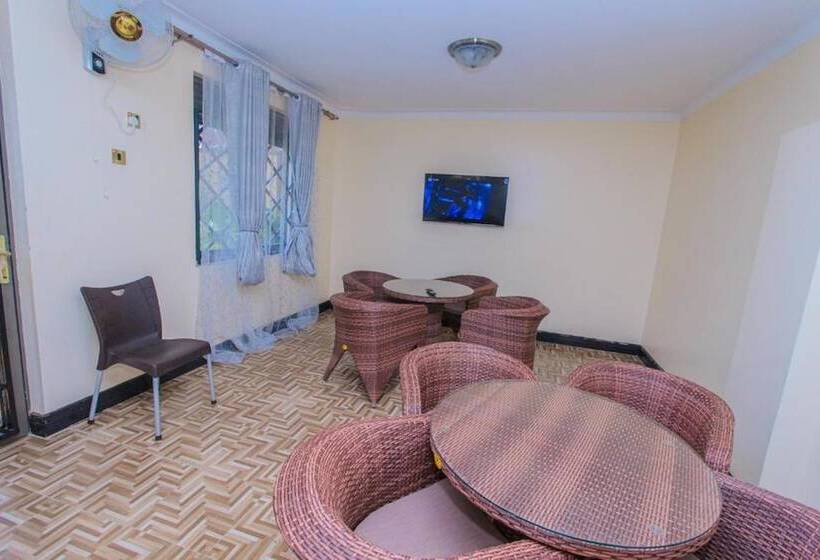 تختخواب و صبحانه Mbale Emperor S Motel