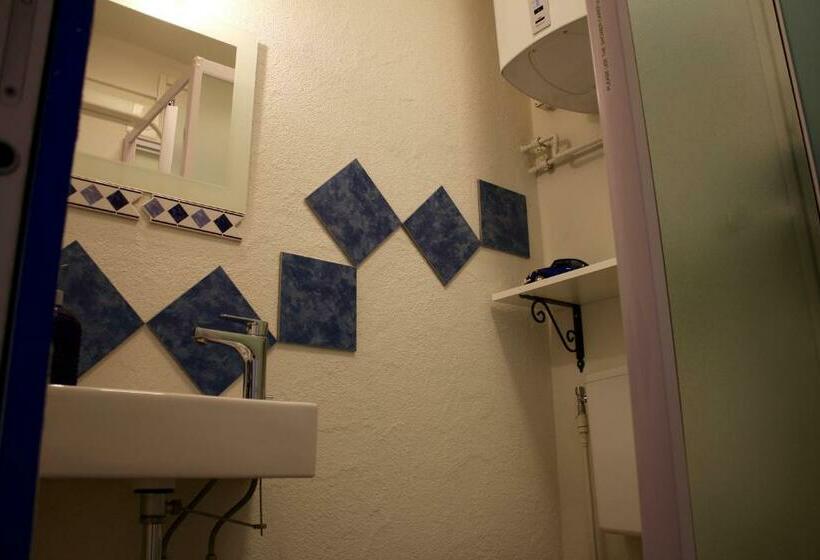 پانسیون 1912   Blue Room   Old Town