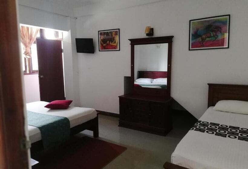 Pensjonat Days Inn B/b