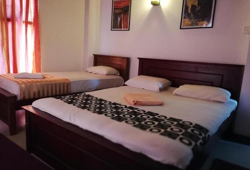 Pensjonat Days Inn B/b