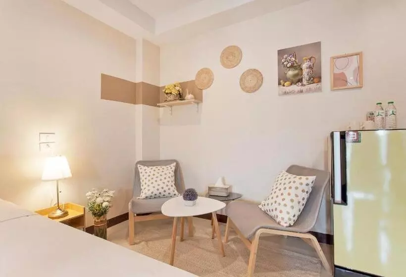 هاستل Cozzi By Grand Airport Resort