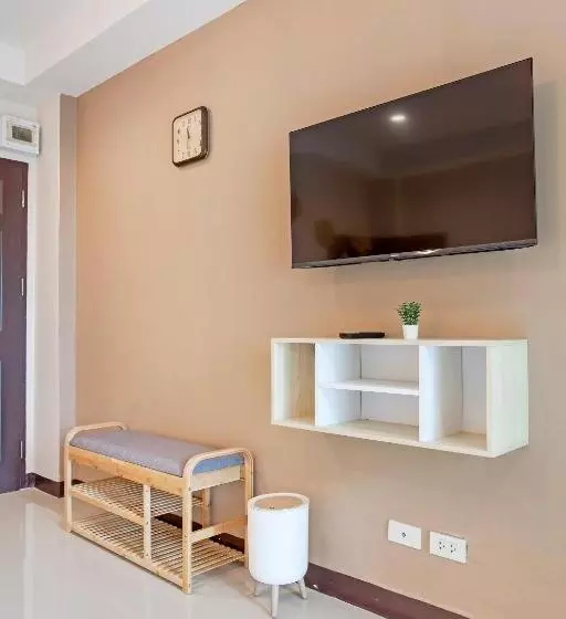 هاستل Cozzi By Grand Airport Resort
