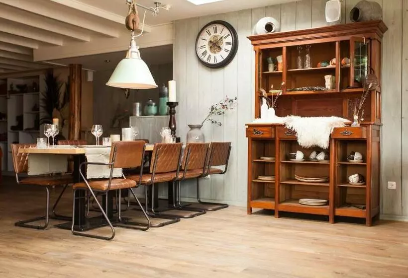 ベッドアンドブレックファースト Bijjoop