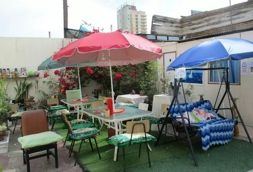 ペンション Bvc Hostal Iquique