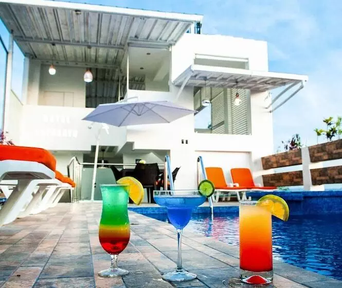 هتل Boutique Papagayo