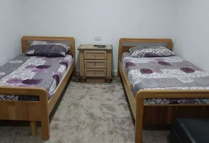 پانسیون Generous Guest House