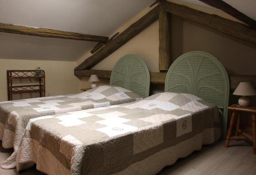 Pensionat La Cassine, Gîte Des Lucioles En Provence