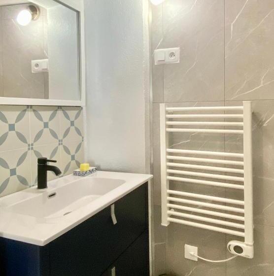 Pensionat La Cassine, Gîte Des Lucioles En Provence