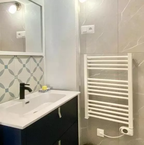 ペンション La Cassine, Gîte Des Lucioles En Provence