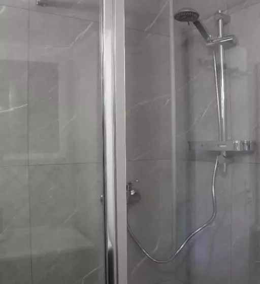 ペンション La Cassine, Gîte Des Lucioles En Provence