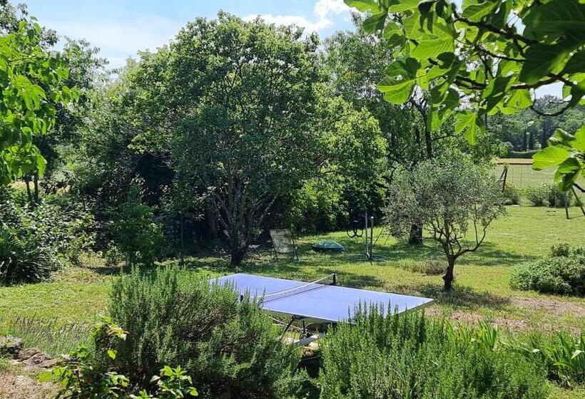 Пансион La Cassine, Gîte Des Lucioles En Provence