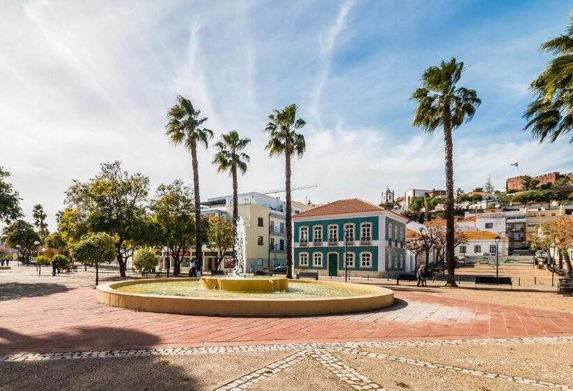 تختخواب و صبحانه La Maison Bleue Algarve