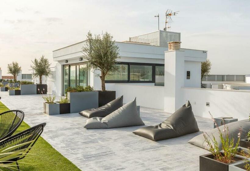 Apartamentos Martalia Arenal